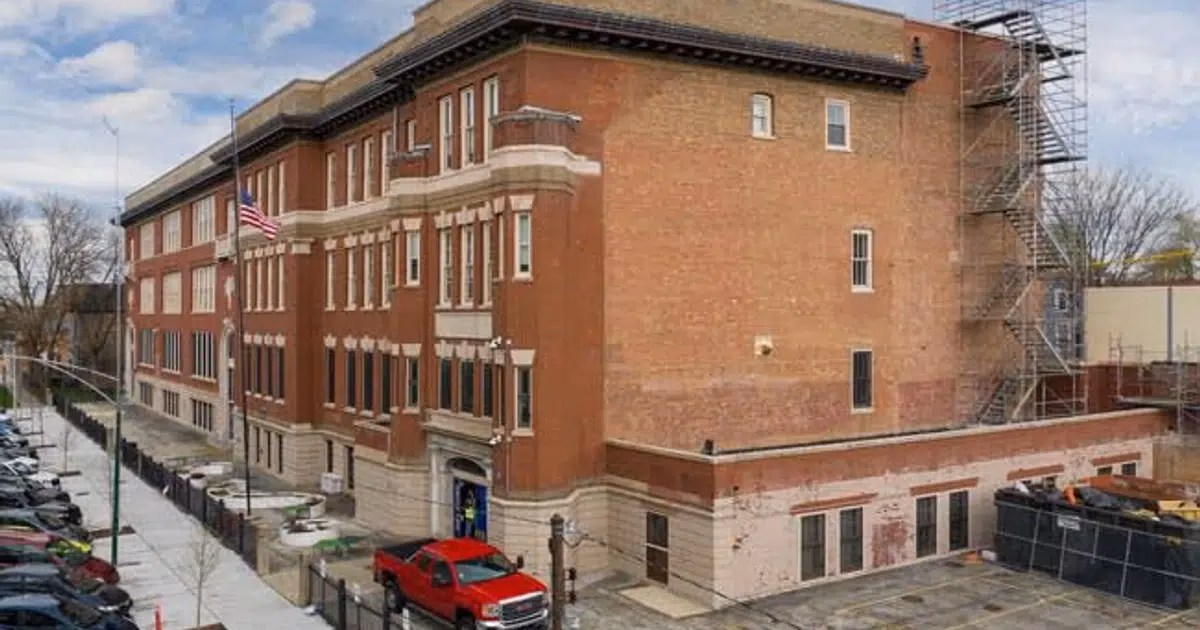 ¿Cuál es la mejor escuela pública de Chicago?