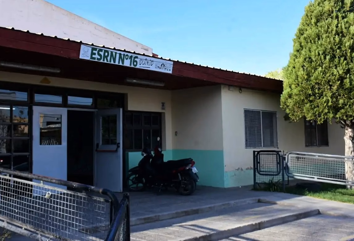 ¿Cuál es la mejor escuela base?