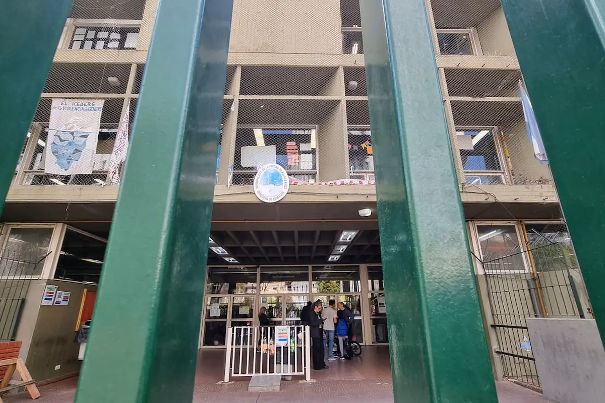 ¿Qué hacen las escuelas de lenguaje?