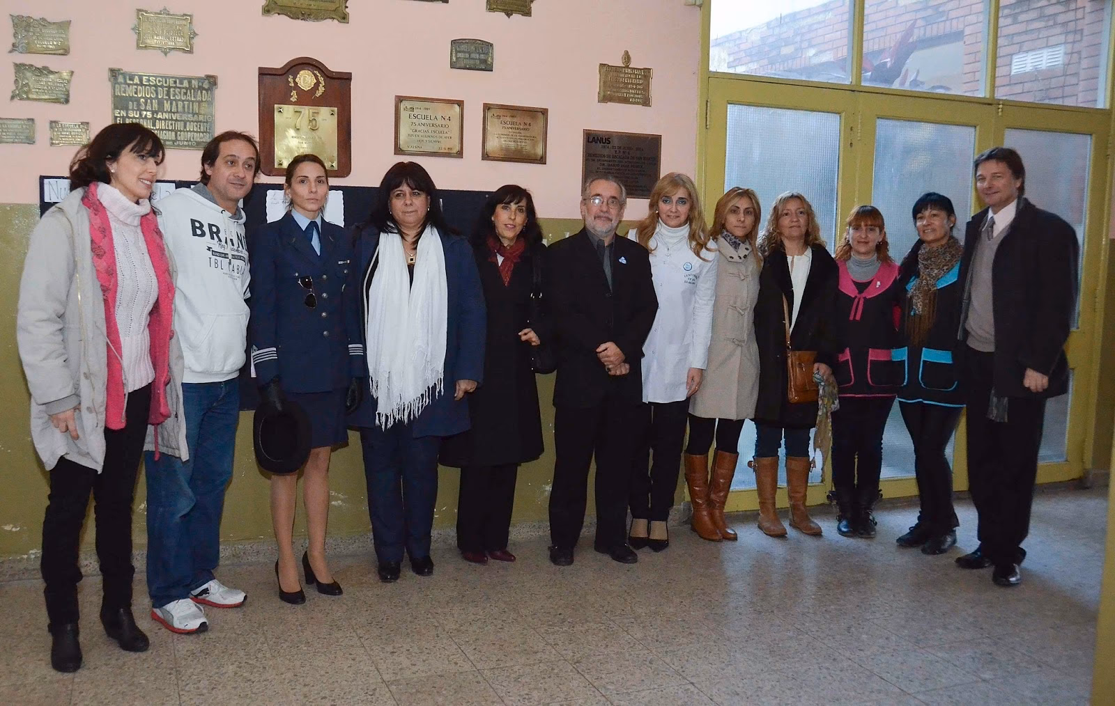 ¿Cómo anotarse para auxiliar de escuela 2025 Lanús?