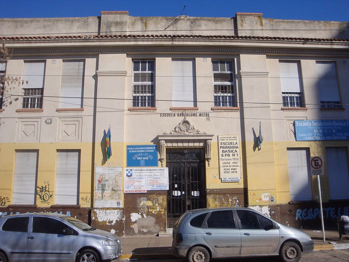 ¿A qué escuela primaria fue Stormzy?