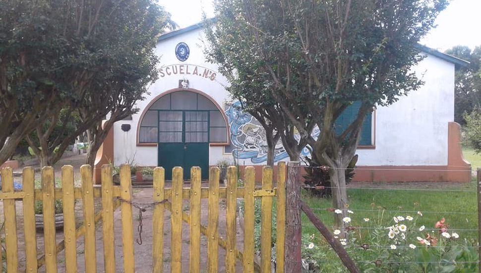 ¿Cómo surge la escuela rural?