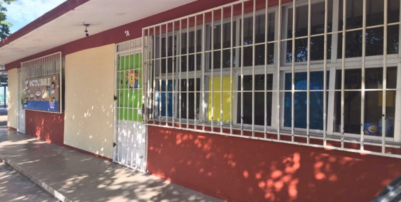 ¿Qué escuela poética creó Rubén Darío?