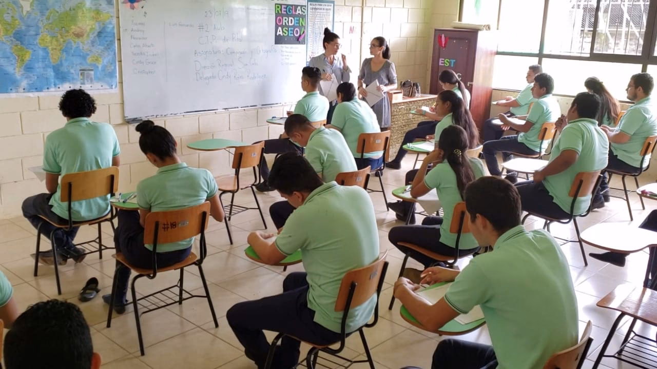 ¿Qué grado es secundaria en Costa Rica?