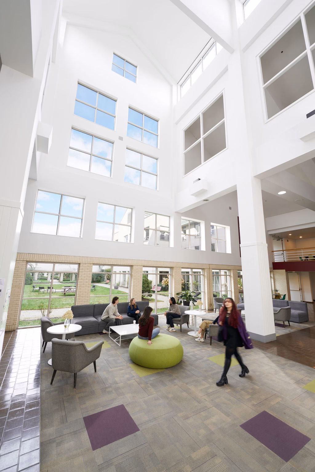 ¿En qué escuela secundaria se basó Fame?