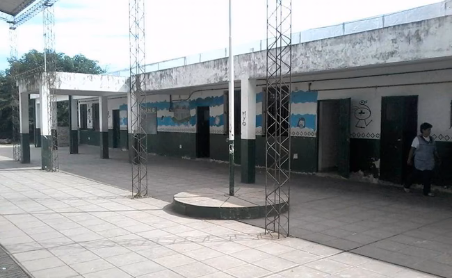 ¿Cómo se llama la escuela Media 5?