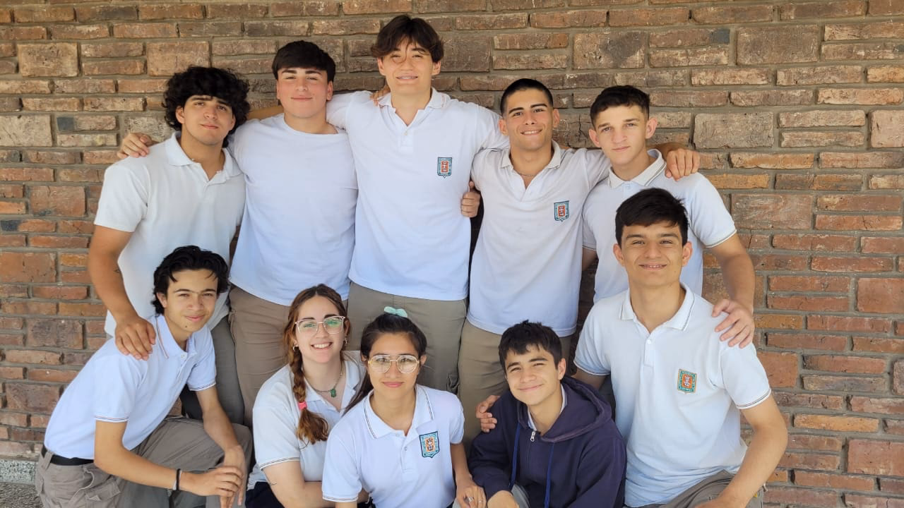 ¿Es Lourdes una escuela sólo para varones?