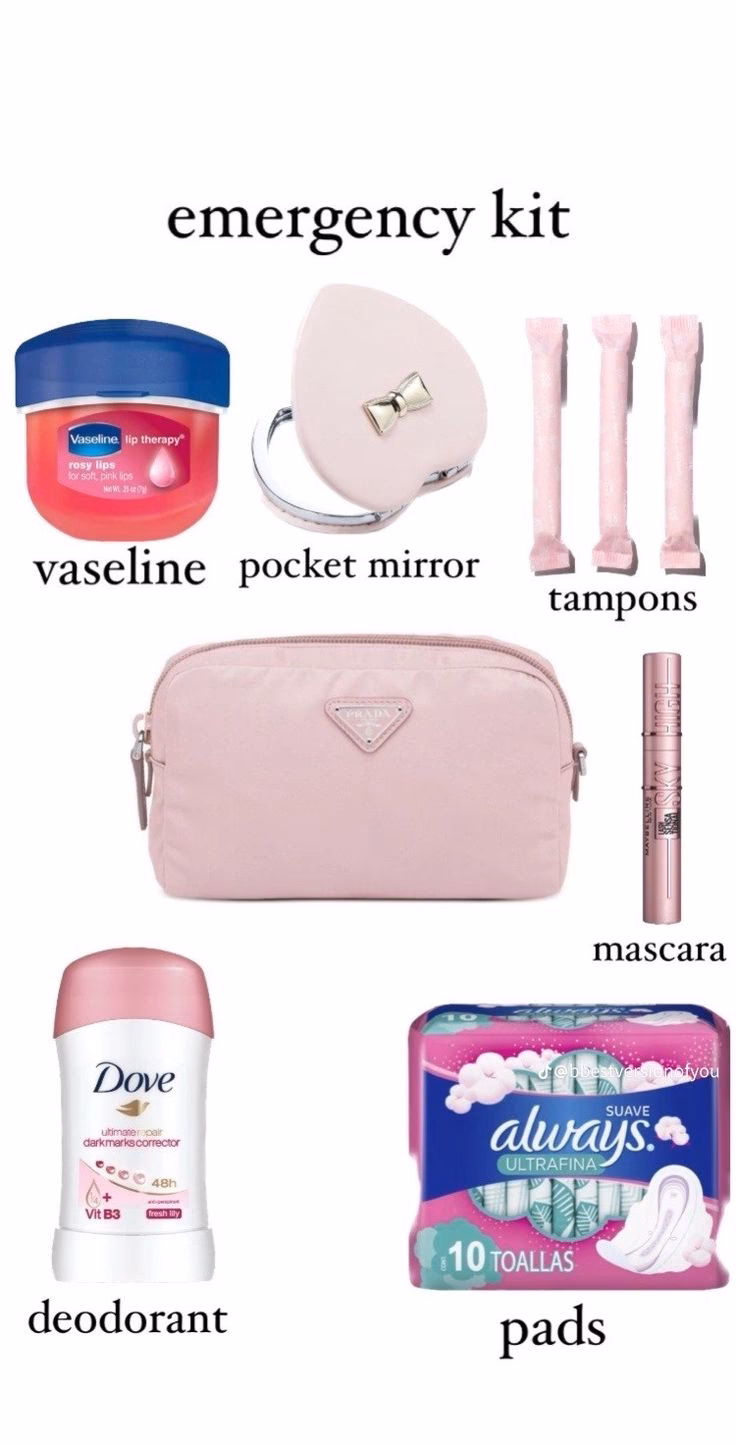 ¿Qué llevar en tu cosmetiquera para la escuela?