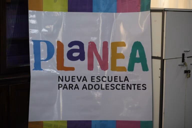 ¿Qué acciones se realizan para aterrizar las propuestas de la nueva escuela mexicana en la escuela?