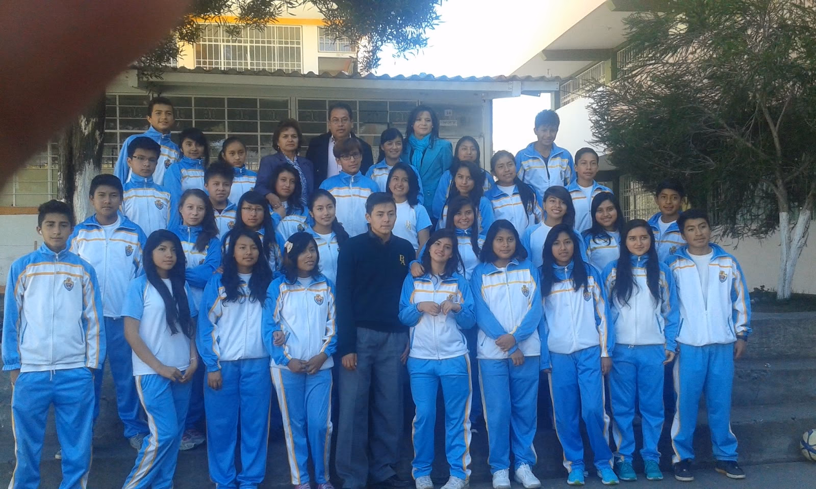 ¿Cuándo se fundó el colegio Primero de Abril?