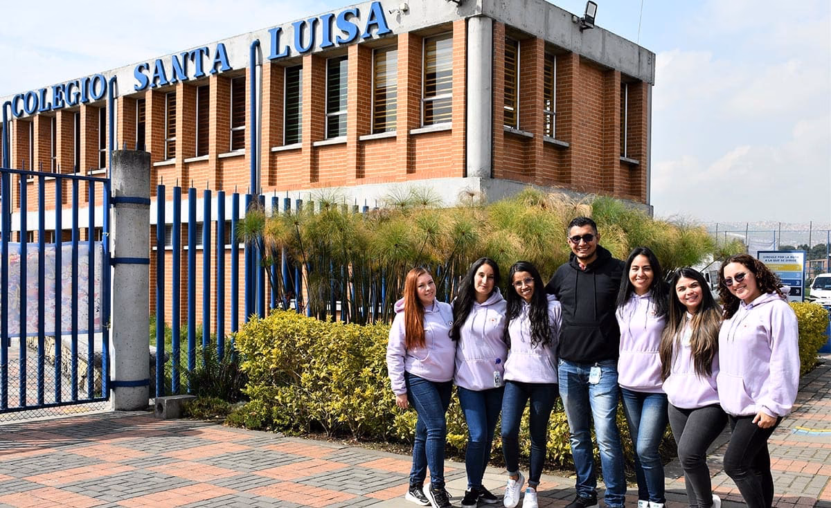 ¿Cuál es la historia del Colegio Santa Luisa?