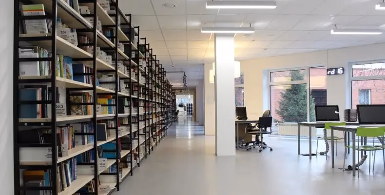 ¿Qué seguro tienen los colegios?