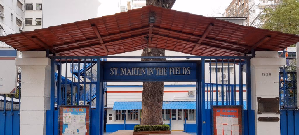 ¿Qué tipo de escuela es St. Martins?