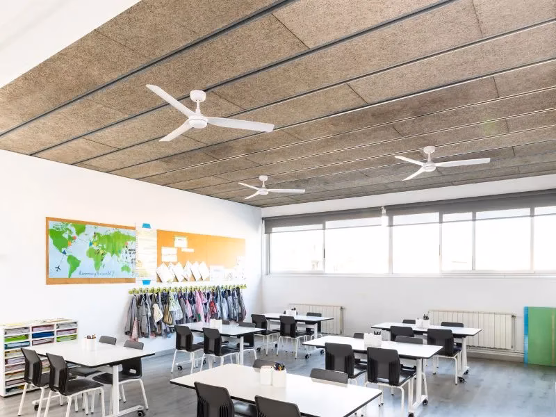 ¿Son seguros los ventiladores de techo para los niños?